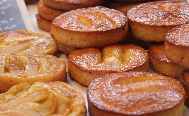 Gâteau poires-chocolat-noix de pécan façon Tatin