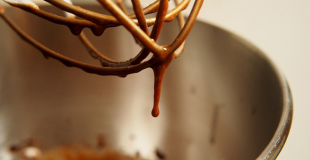 Gâteau sans cuisson, saveur noisette et chocolat